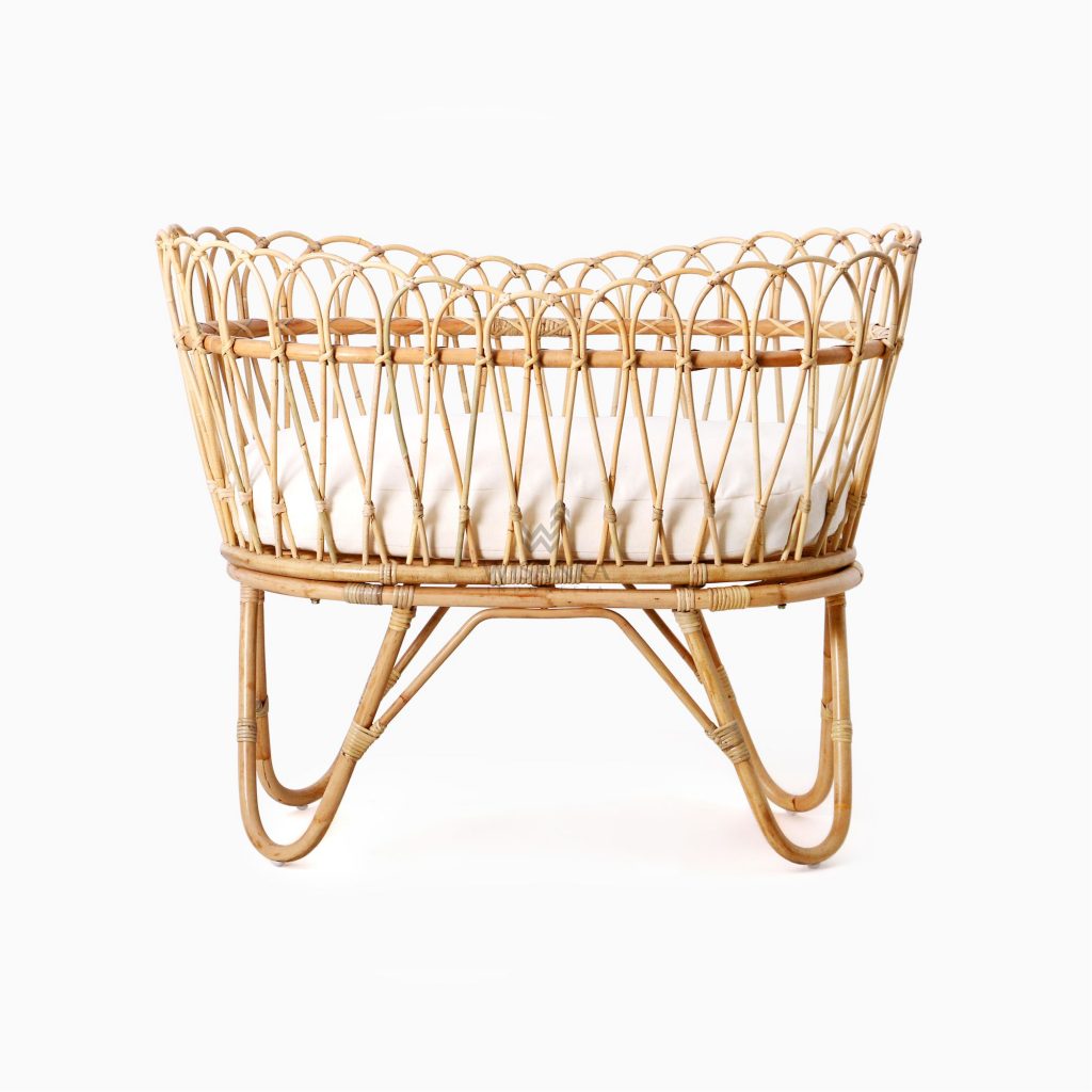 Rima Baby Bassinet - Rattan Baby Crib front